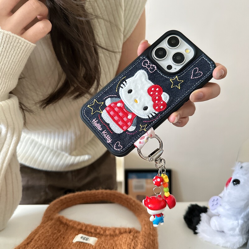 Ins Cartoon Embroider Heart Kt Cat Chain Suitable for Iphone17 Apple 16/15Promax Mobile Phone Case 14 Ins Cartoon Embroider Heart Kt Cat Chain Suitable for Iphone17 Apple 16/15Promax Mobile Phone Case 14
