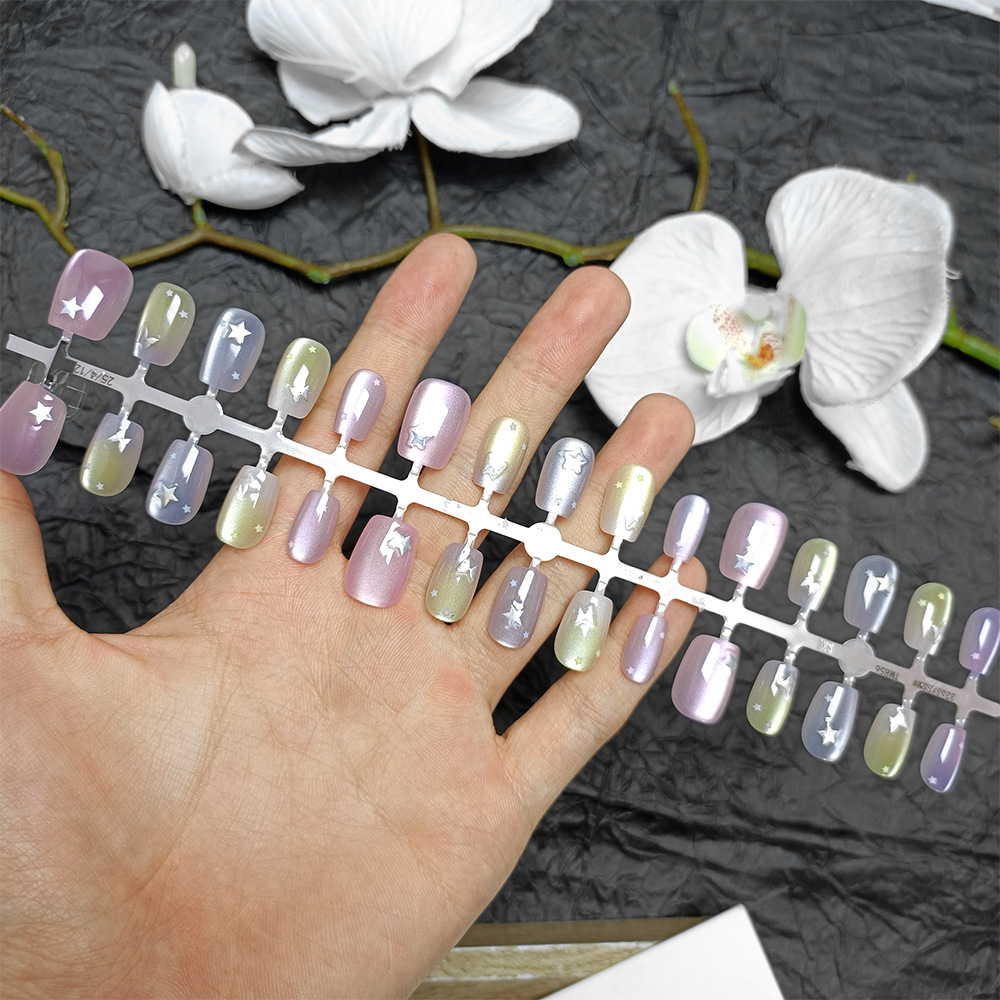 Parche de uñas de ojo de gato tridimensional en 3D, estrella plateada, armadura corta, 30 piezas, armadura de uñas, armadura prefabricada