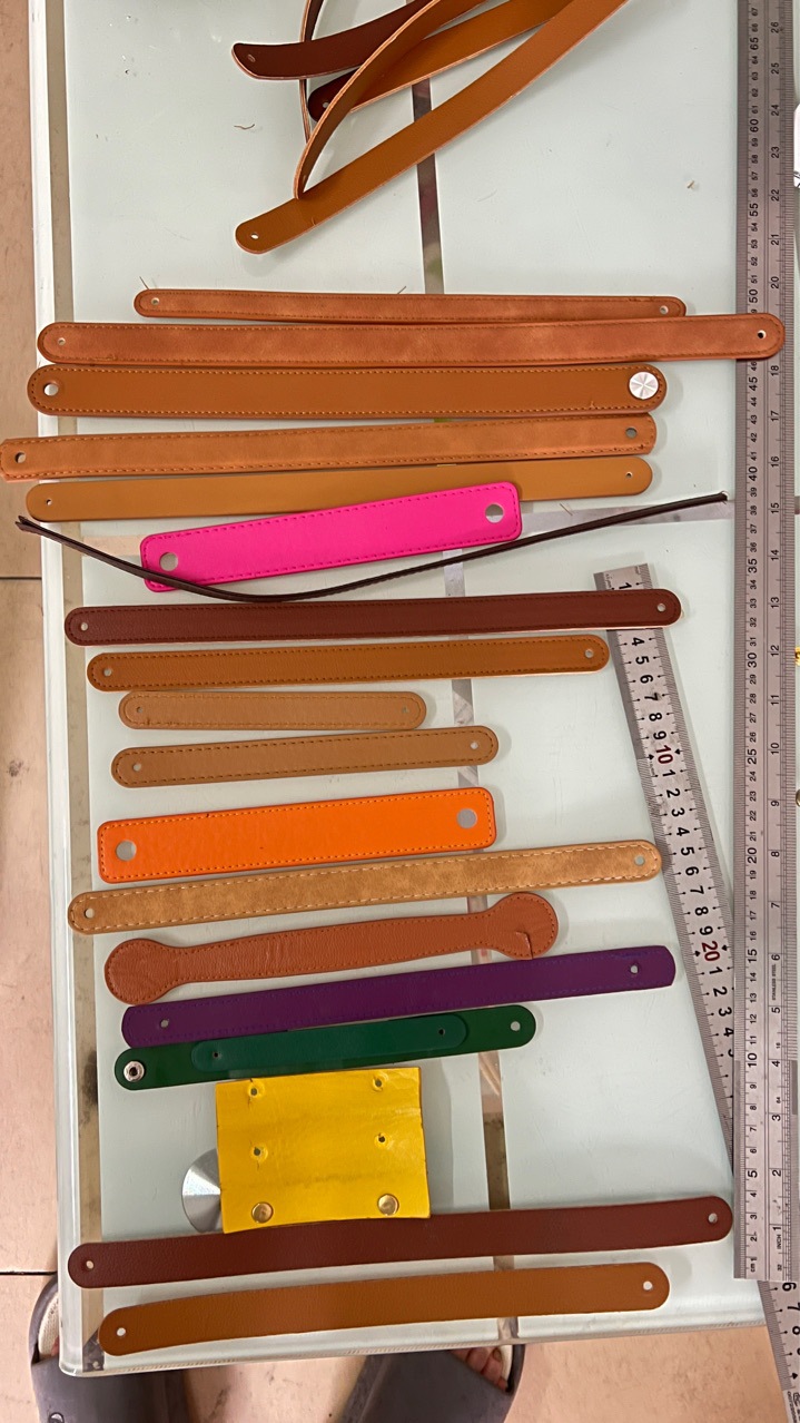 提手手提礼品盒PU皮革提手PU手提带真皮提手包边皮手挽带皮拉手