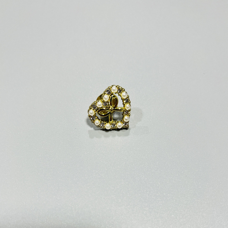 金属别针46547263.jpg