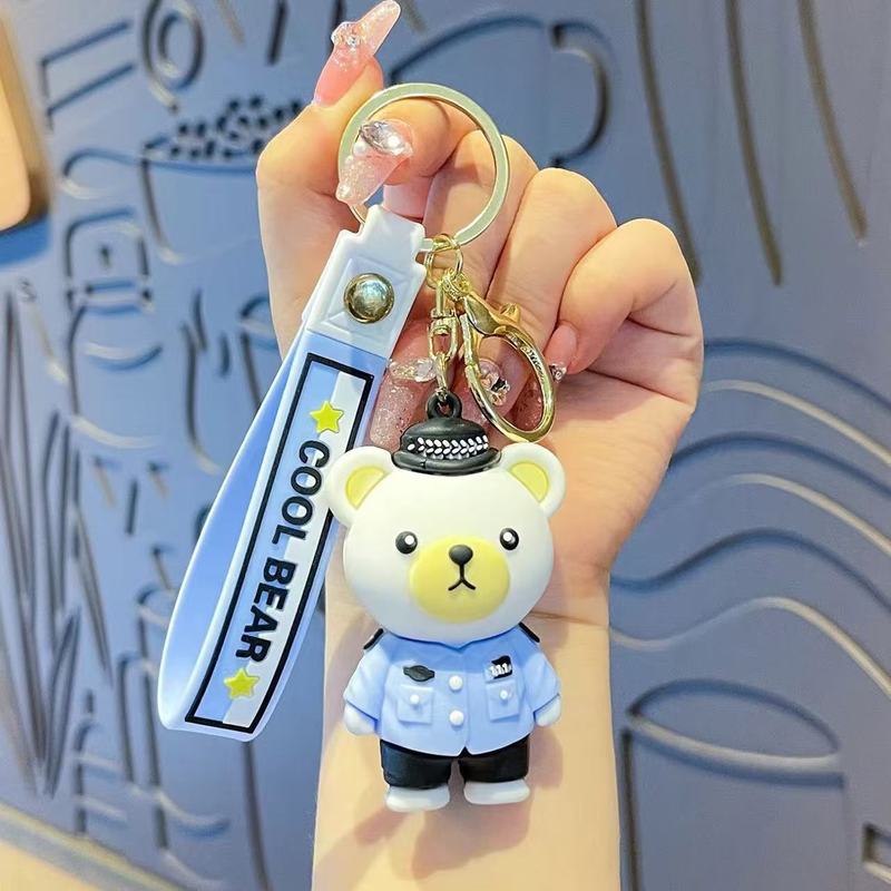 漫画かわいい警察クマキーホルダー人形キーチェーンカップル車のキーペンダントスクールバッグペンダントギフト|undefined