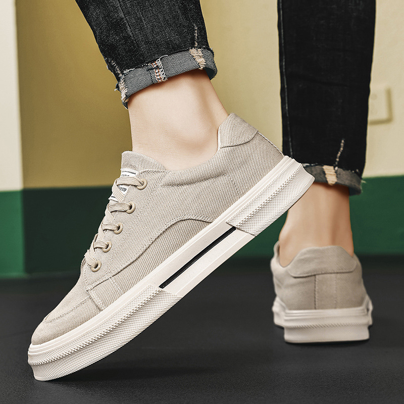 Zapatos de lona zapatos de hombre 2025 nuevo estilo de primavera estilo fino moda ligera y simple personalidad transpirable todo-fósforo zapatillas de deporte casuales