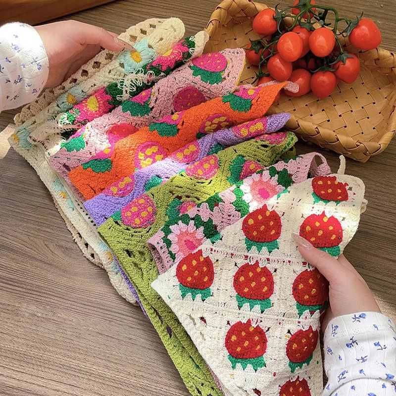 Toalla triangular de encaje hecha a mano de punto retro francés para viajar Turbante de estilo literario de temperamento dulce 2025 nueva diadema