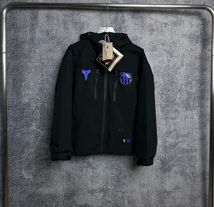 Nike Kobe Bryant FC Barcelona Kobe Hardshell Jacket Gore-Tex Black