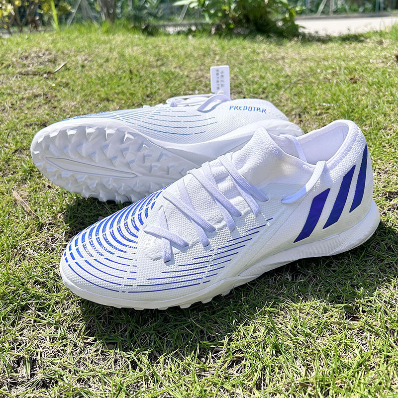 Putian Big Falcon New Football Shoes Long Spikes Ag Men's and Women's Broken Spikes Tf Adult Artificial Grass Training Shoes 35-45 Putian Big Falcon New Football Shoes Long Spikes Ag Men's and Women's Broken Spikes Tf Adult Artificial Grass Training Shoes 35-45