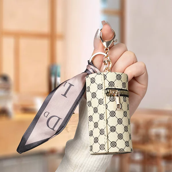 High Luxury Coin Purse Pendant Earphone Bag Lipstick Mini Keychain Bag Vintage Bucket Mouth Red Envelope Simple Pendant Now