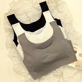 女士三角裤;无痕文胸;女士丁字裤