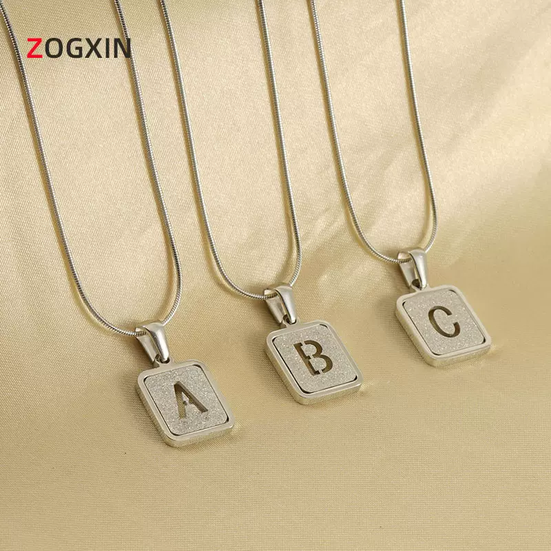 跨境欧美不锈钢字母项链女蛇骨链钛钢压砂镂空个性字母吊坠饰品
