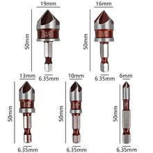 ���Ǳ����е��ǵ����׵�����ľ������90�ȵ����и����߾���
