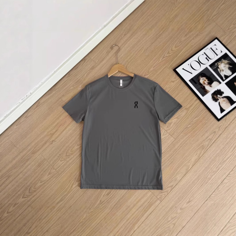 On アンパ Tシャツ 半袖 スポーツ テクノロジー 全天候型 速乾性 多機能 半袖 Tシャツ 男女兼用 卸売|undefined