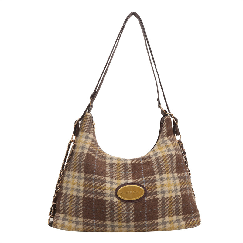 Bolsa de mano de lana retro de gran capacidad 2024 invierno nuevo estilo versátil bolso de brazo coreano bolso especial mochila mujer