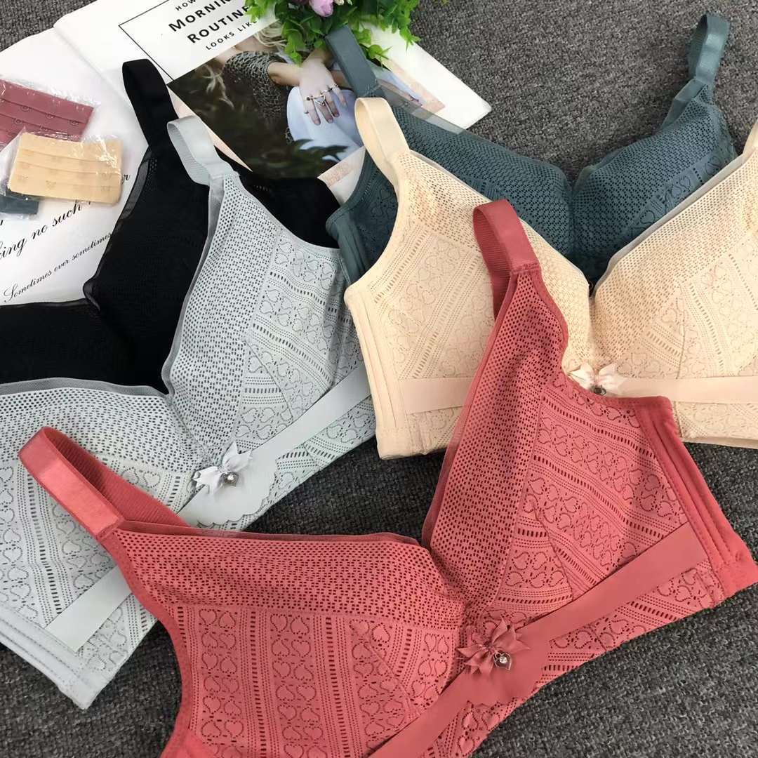 Nuevo sujetador sin anillo de acero de moda de encaje jacquard transpirable y cómodo, ropa interior de alta calidad, delgada y gruesa de cuatro botones para mujeres