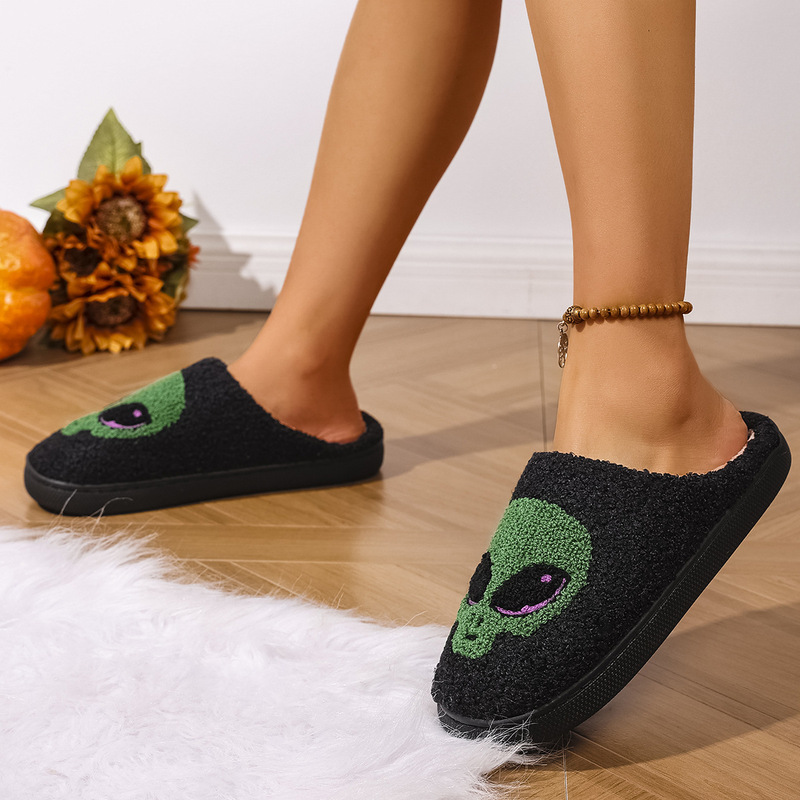 2026 Winter New Women's European and American Style Halloween Pumpkin Head Home Cotton Slippers Couple's Warm Plush Men's Slippers
