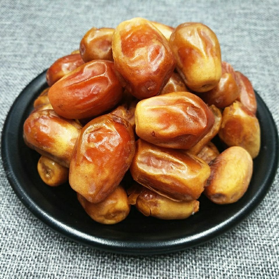 Send Iran black dates Dubai UAE honey dates 500g Yellow dates bulk desert bread dates black dates