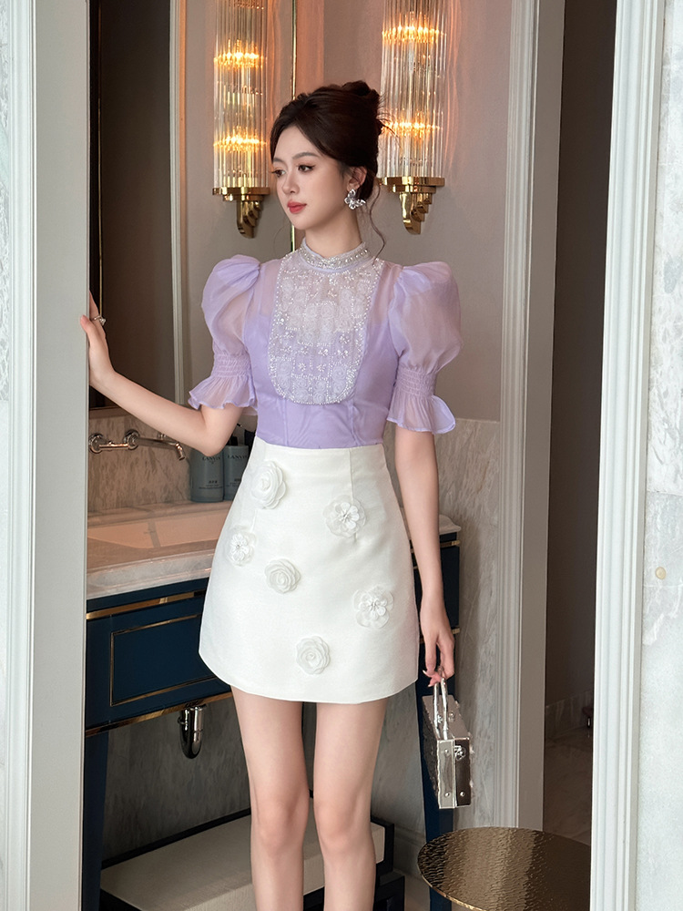 Váy bodycon chữ A trắng hoa nổi 3D ôm eo nâng chiều cao — Màu trắng