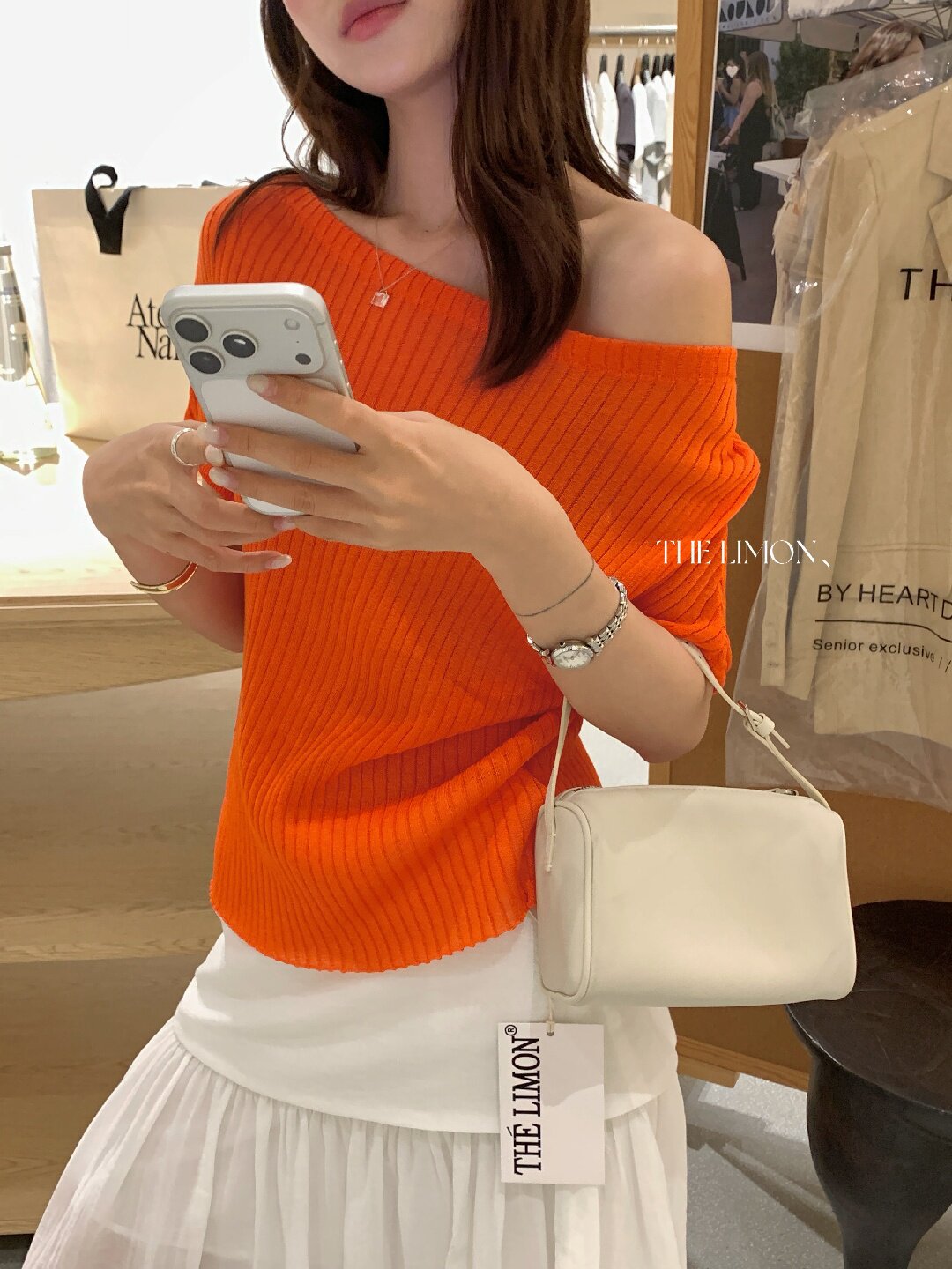 Áo thun nữ cổ tròn basic tay ngắn phong cách Hàn Quốc — Cà phê, màu đen, Bột củ sen, trắng ngà chi tiết 60