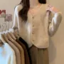 v领冬季别致小众针织衫