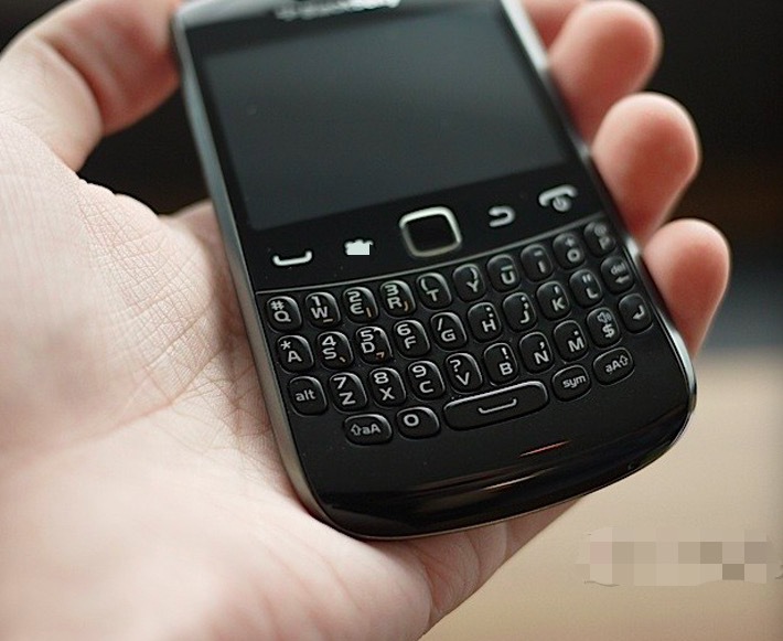 9F12E3ED-128F-4B8E-B558-32F792