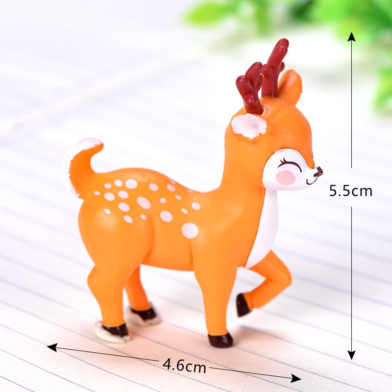 微景観の小さい置物のかわいい漫画の小さい動物のニホンジカの園芸の植物の部品の樹脂の贈り物の工芸品|undefined