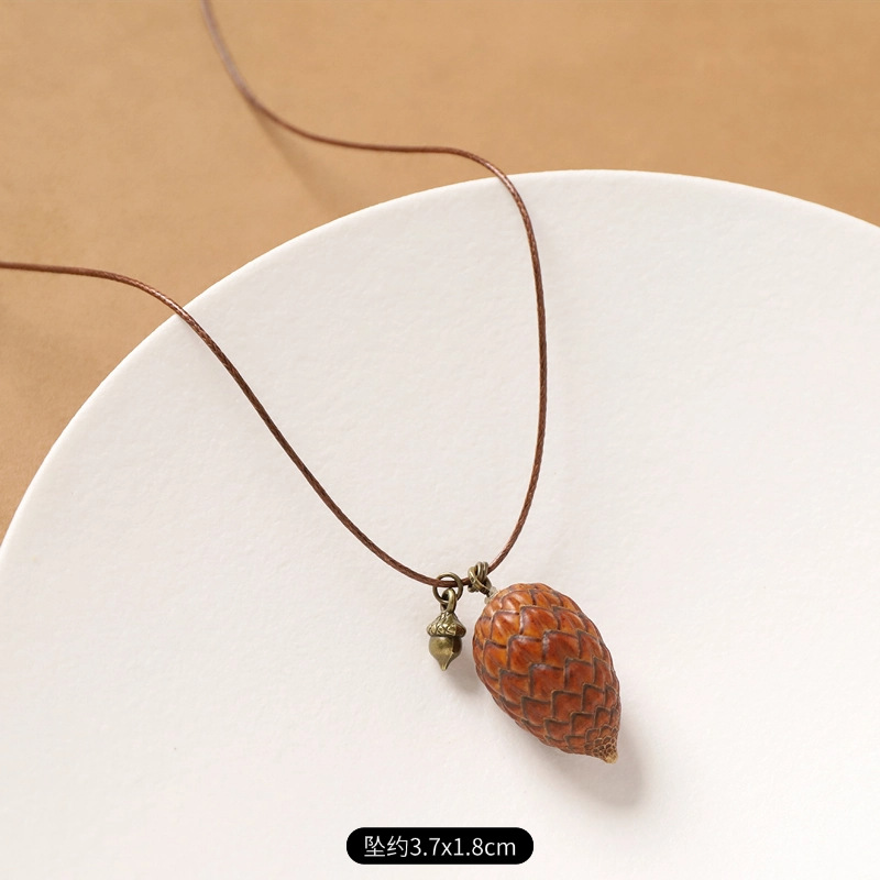 31-plant necklace (dragon scale fruit)