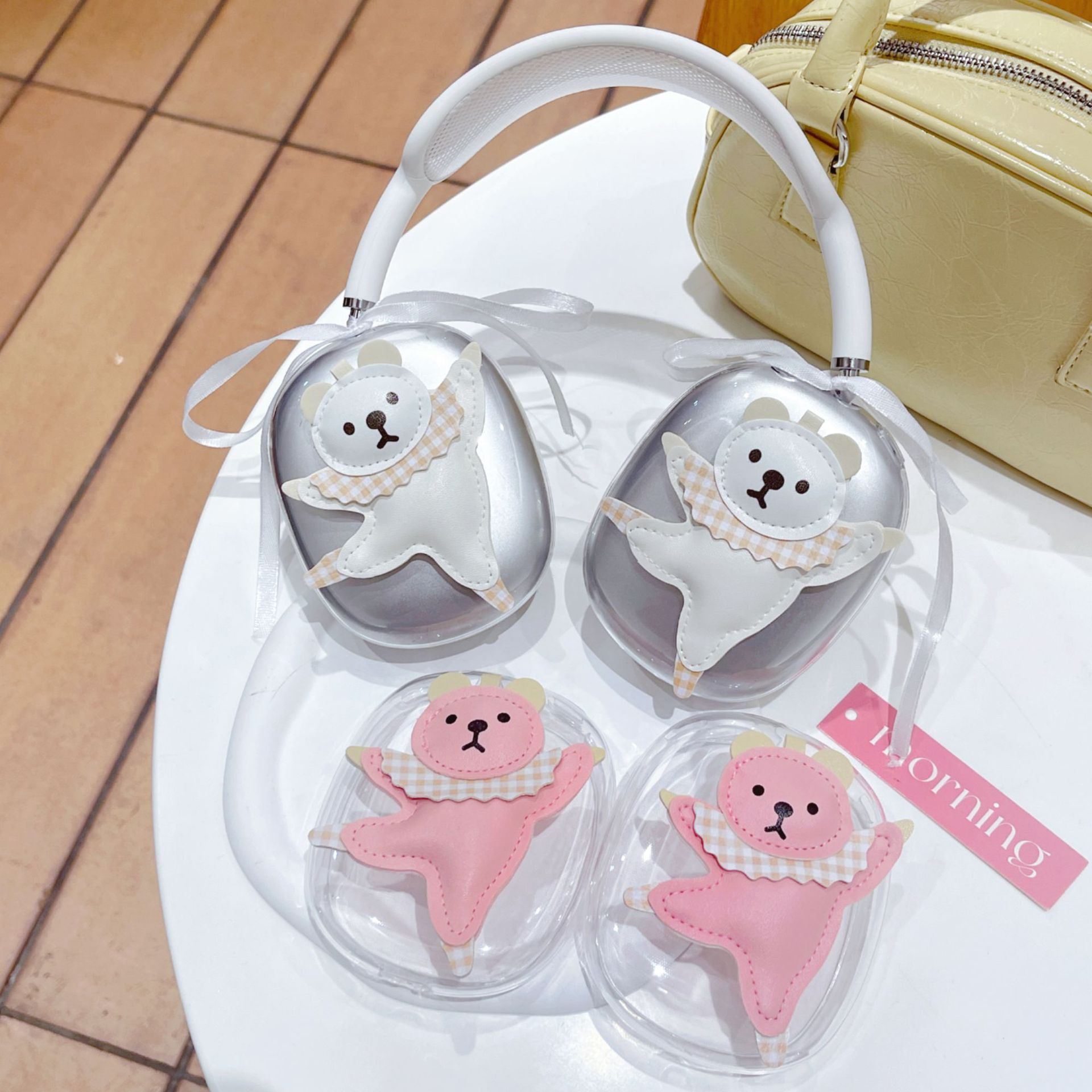 Dancing Bear Airpods Max Protective Cover for Apple Headset Ear Cap Earmuff Earphone Case Japanese and Korean Style