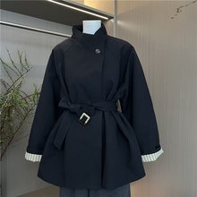 卡其色系带短款风衣女秋季2025新款收腰宽松韩系廓形高级爆款外套