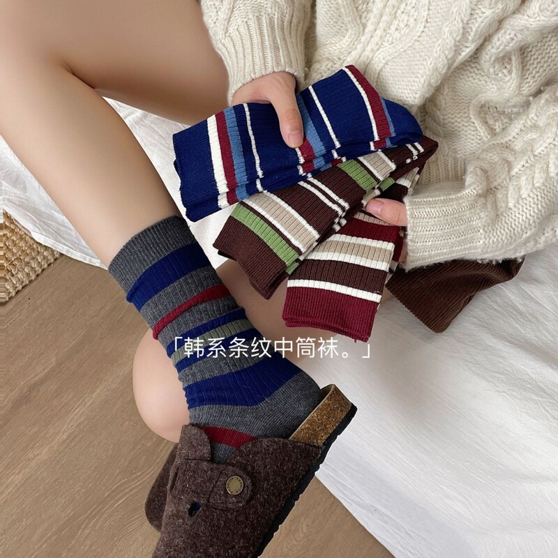 Korean style striped mid-tube long socks Ankora red double-needle retro color matching socks women's autumn and winter boneless cotton socks Korean style striped mid-tube long socks Ankora red double-needle retro color matching socks women's autumn and winter boneless cotton socks