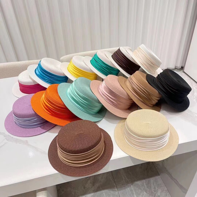 Korean Style Fashionable Simple Pleated Webbing Flat Hat for Women Accessible Luxury Small Brim British Hat Summer Travel Sun Hat