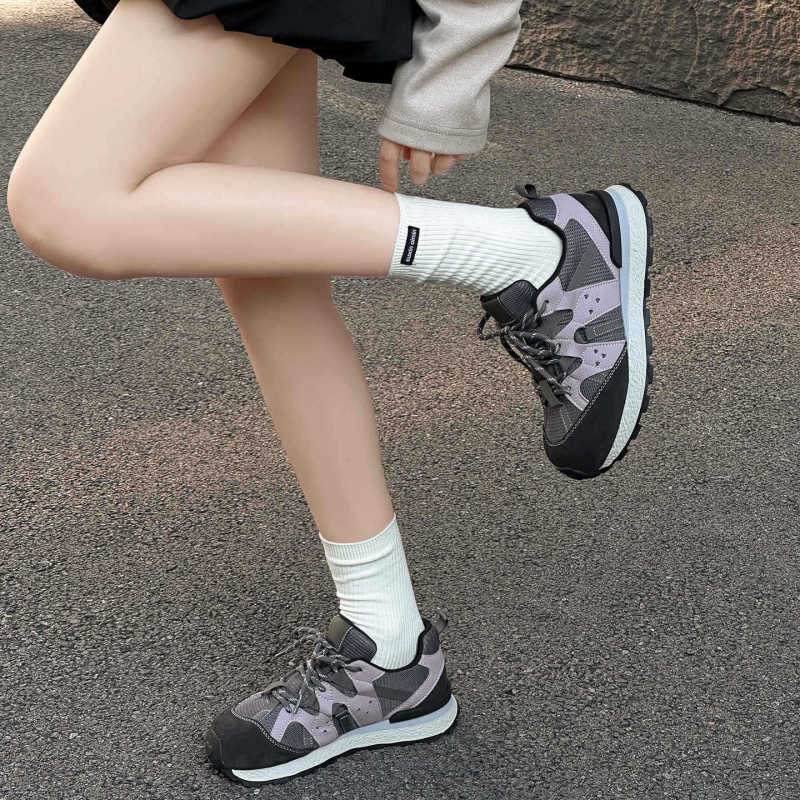 户外登山运动鞋女2025新款潮流拼色显脚小阿甘鞋轻便圆头舒适跑鞋|undefined