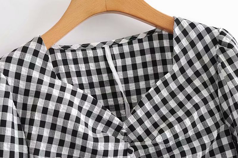 black and white plaid pleated blouse NSAM27839