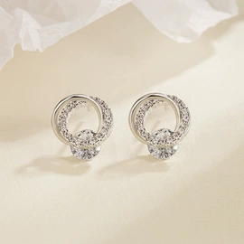 耳钉;项链;手链