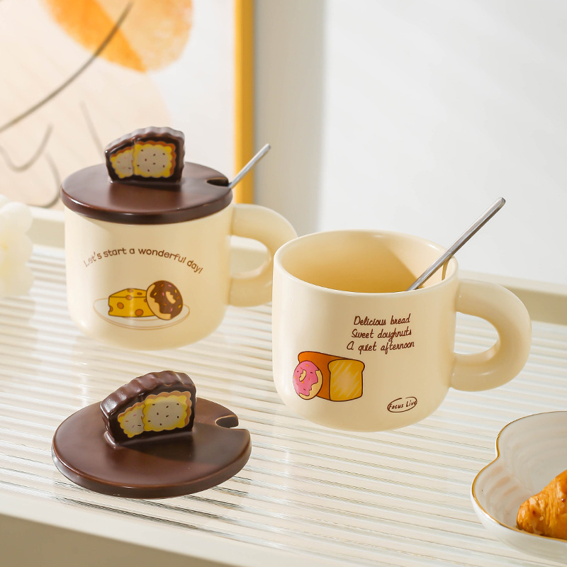 Pan creativo de cerámica hogar lindo taza de dibujos animados taza pareja taza de agua con tapa cuchara taza de café taza de desayuno