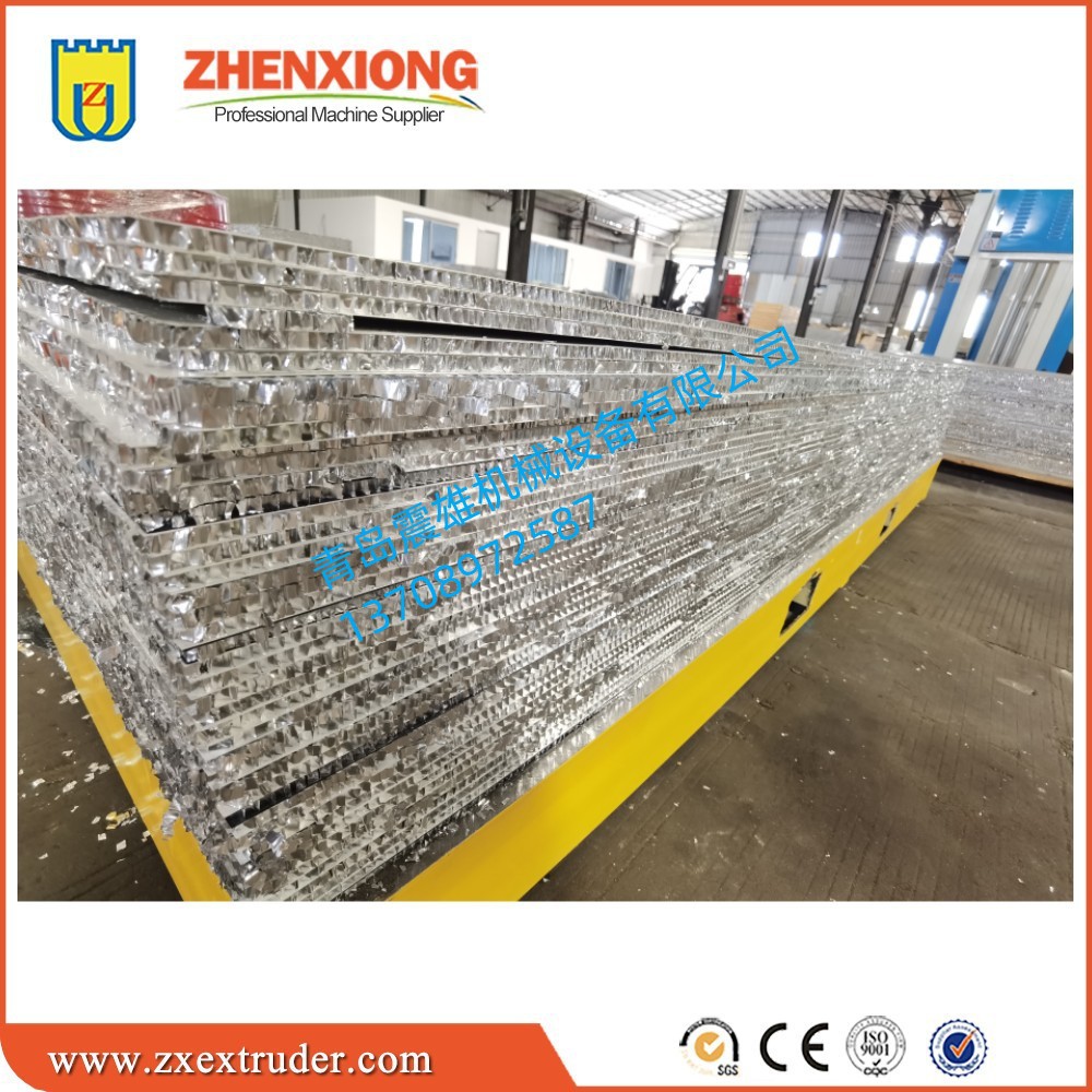 铝蜂窝芯板设备 蜂巢铝蜂窝板设备 自动蜂窝板复合设备 青岛震雄