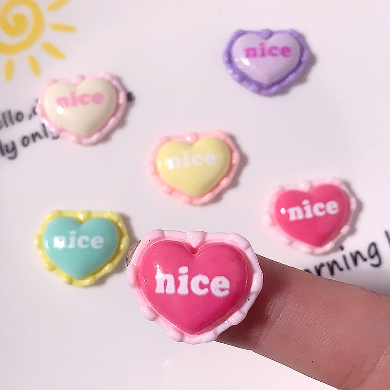Creativo lindo lindo amor accesorios de resina hecha a mano crema pegamento clip de pelo DIY joyería caso de teléfono móvil material hebilla de zapatos