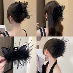 韓系の羽のウサギの耳の大きいサイズのヘアピンは秋冬の髪の後頭部のサメを挟んで大衆感の髪飾りを挟みます。