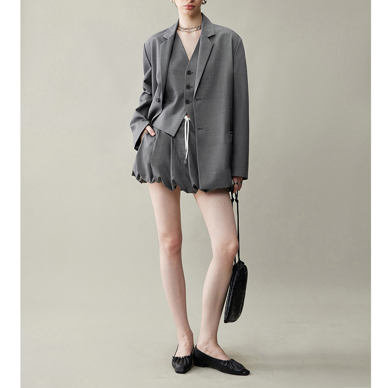 Hongshan 2025 Autumn New Fashion Design Comfortable Silhouette Suit & Vest & Puffy Pleated Skirt Set