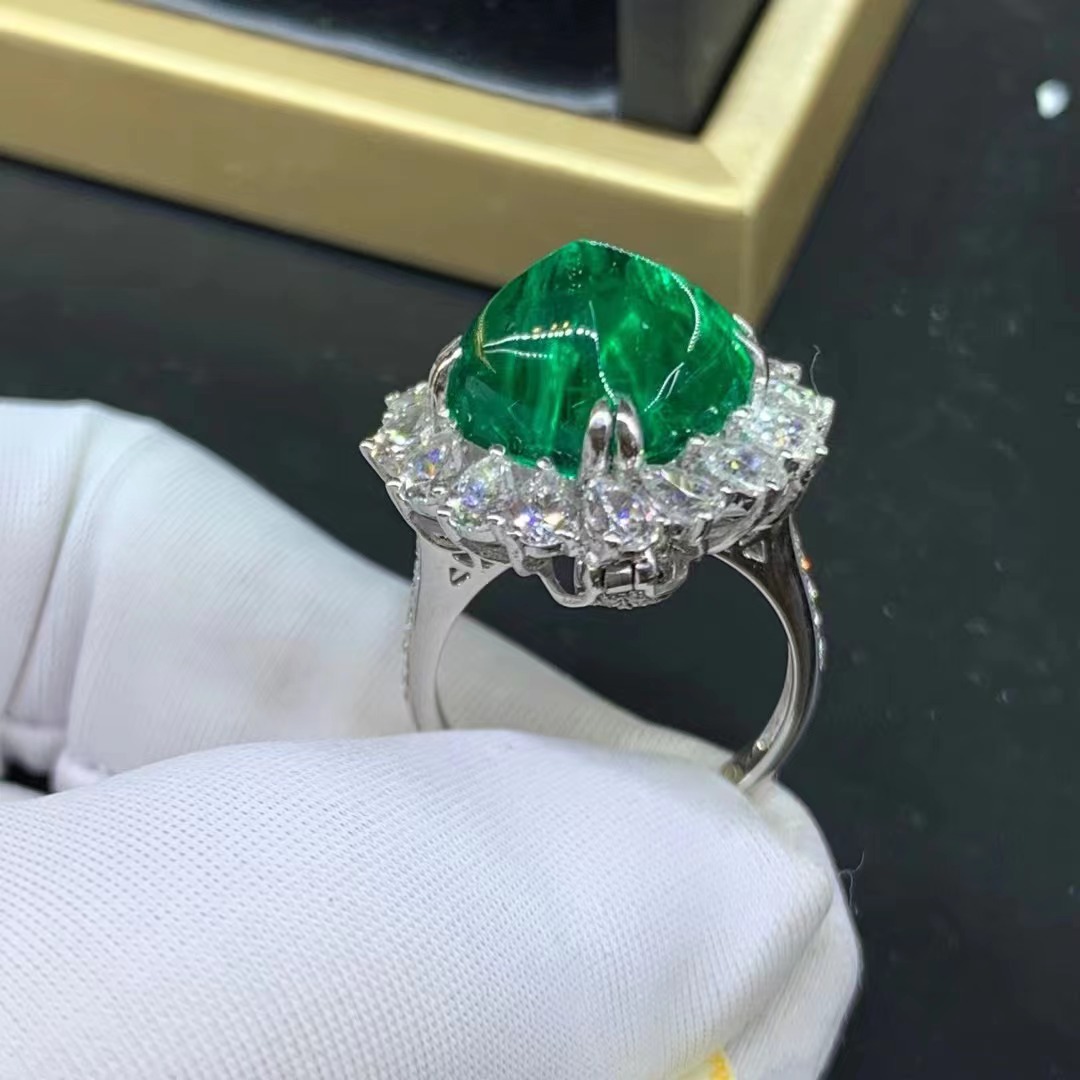 Material 9K 8.6 quilates cultivado esmeralda con certificado GRC colgante de diamante de alto carbono de doble uso