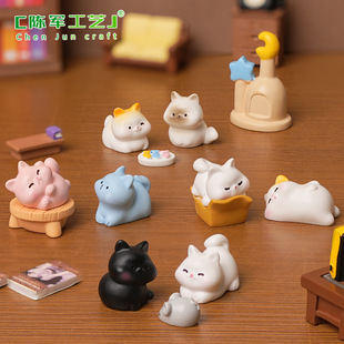 Micro Landscape Creative Mini Kitten Doll House DIY Decorations Hanging Accessories Mini Car Desktop Small Ornaments