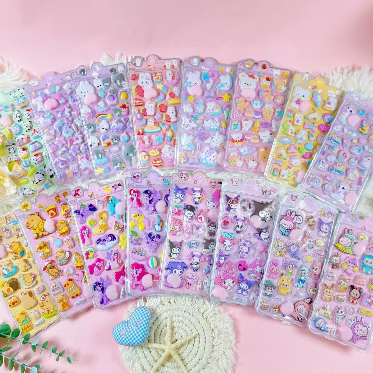 新款吸卡屁桃捏捏乐屁屁贴纸3D立体海绵儿童可爱卡通解压泡泡贴画