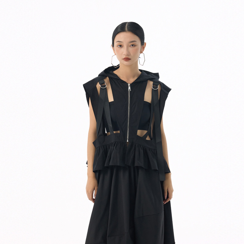 2025 Dark Style Pioneer Designer Niche Brand Women's Clothing Irregular Splicing Vest Fashionable