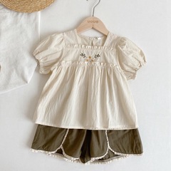 夏季女童裝襯衫寶寶洋氣兒童個性潮牌中國風刺繡花朵泡泡袖娃娃衫