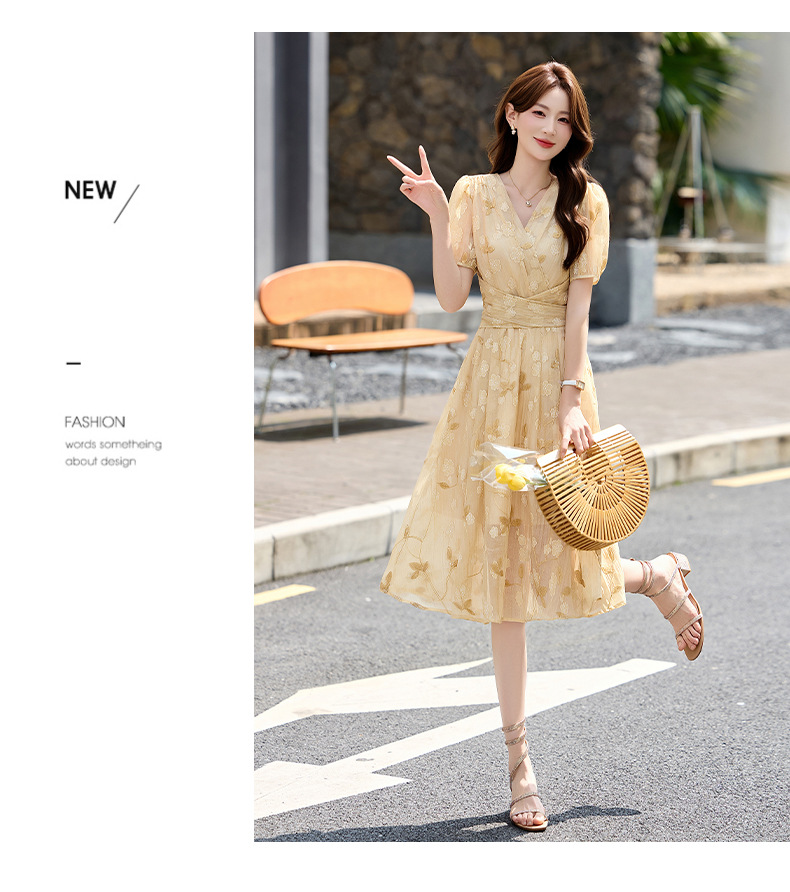 Đầm maxi nữ thắt eo tay bồng họa tiết hoa nhỏ cổ chữ V phong cách tea dress — Màu hồng, màu vàng chi tiết 10