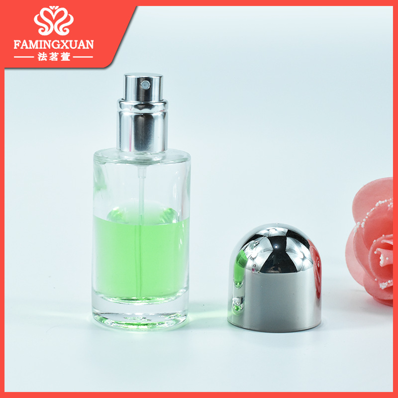 Xinbo botella de perfume sub-embalaje botella vacía botella de vidrio botella de perfume a granel 24ML botella de perfume de aerosol de vidrio botella vacía