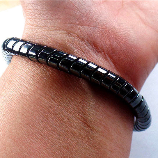 Yunjin Amazon nuevo negro serpiente hueso imán pulsera moda europea y americana imán pulsera