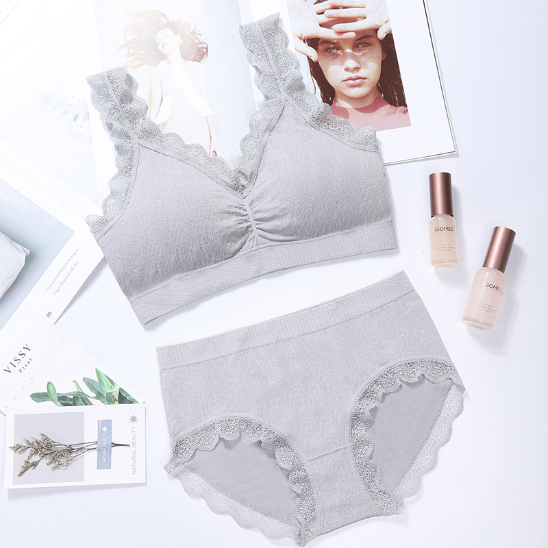 모란 그레이 슈트