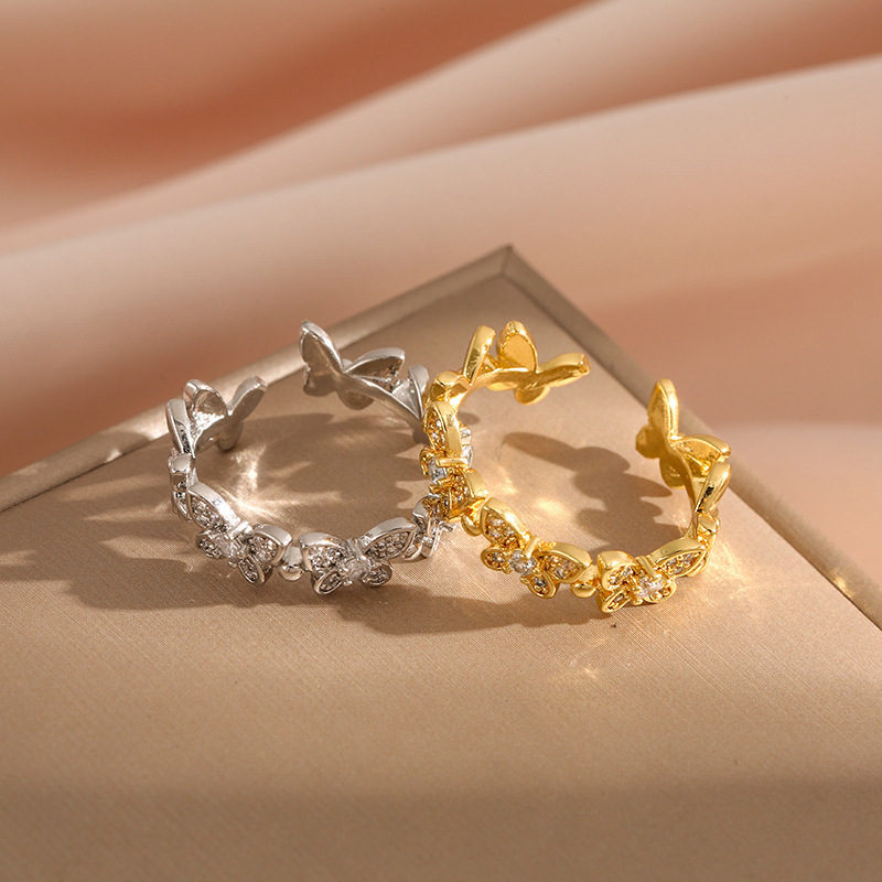 European and American Korean Style Fashionable Personalized Ring with Exaggerated Opening and Adjustable Size Full Diamond Butterfly Ring for Men and Women Index Finger