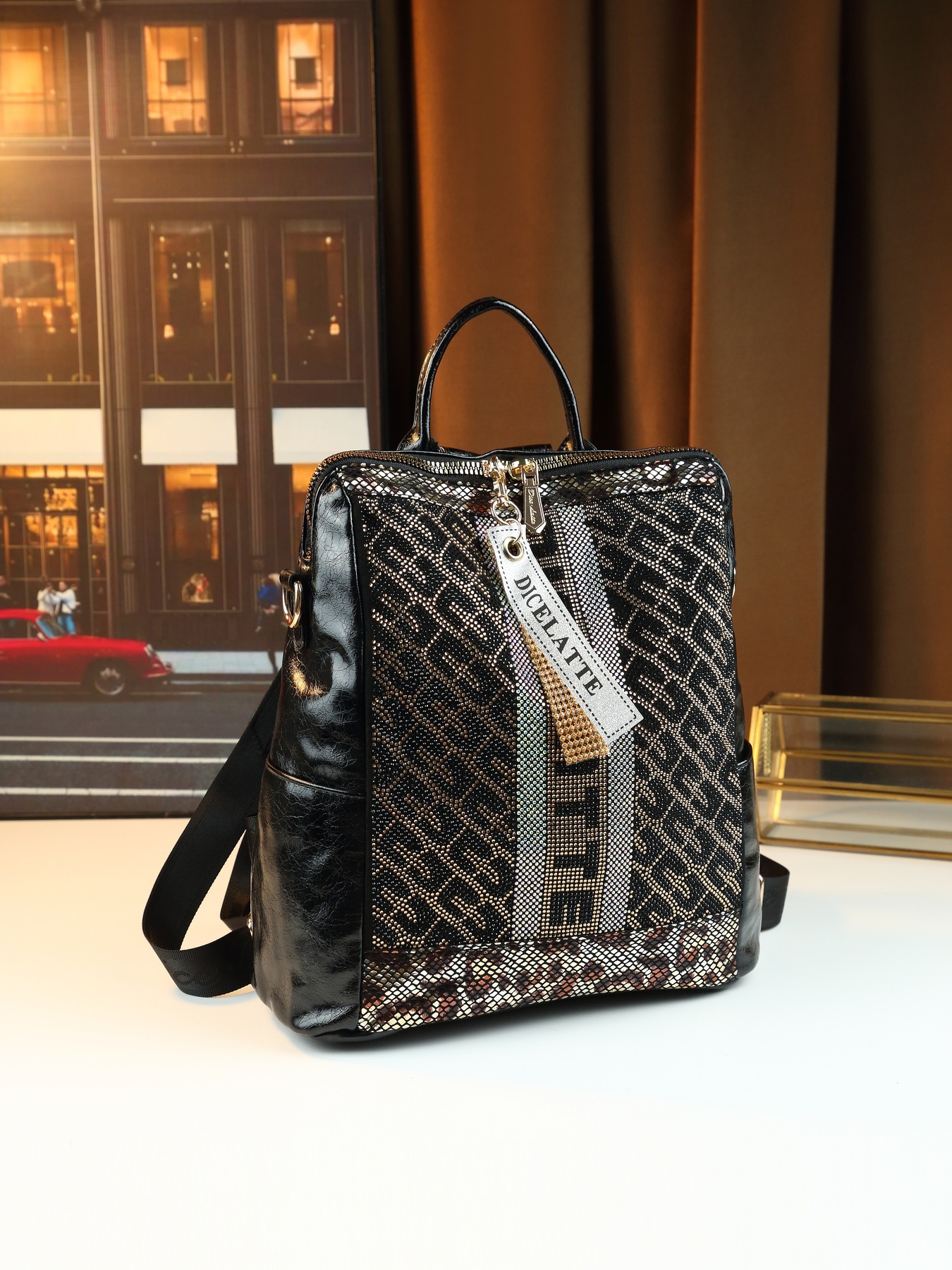Women's Sequined Casual Backpack Soft Leather Anti-theft Daypack_voghion.com