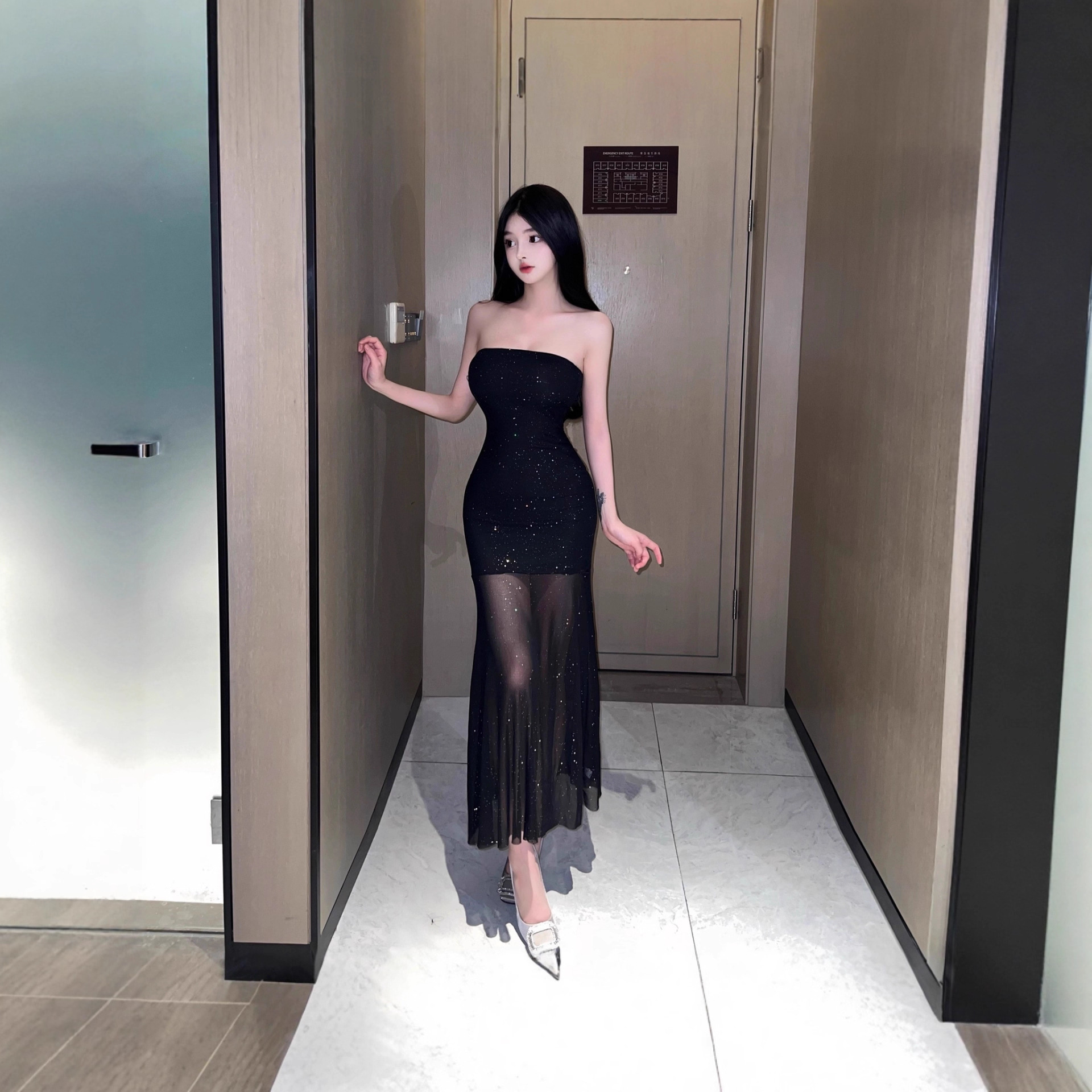 Atmospheric Glitter Sequin Wrap Tube Top Long Skirt Hip-Covering See-Through Long Skirt Fashionable Sexy Dress Dress for Women