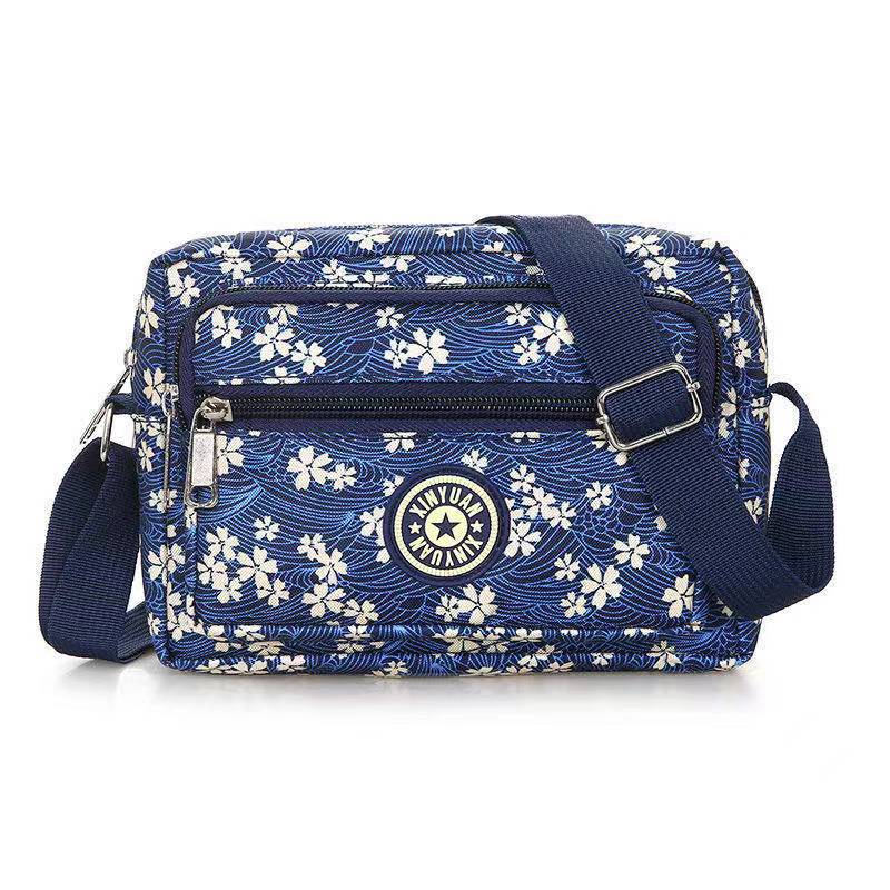 厂家批发新款女包包夜市摆地摊包中老年送妈妈包花布包单肩斜挎包