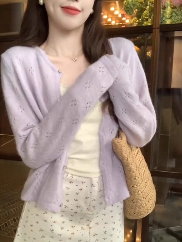 Sweet Girl's Hollow-Out Knit Sweater, Purple Cardigan for Women, Spring and Summer Korean Style, Gentle Style, Light Purple Top for Petite Figures